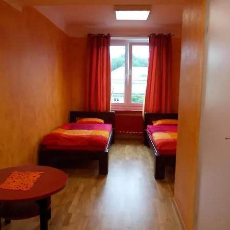 El Hostel