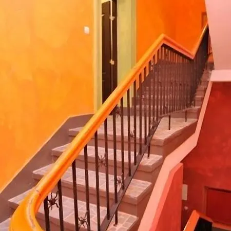 El Hostel Varsó