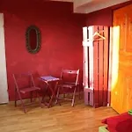 El Hostel