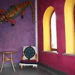 El Hostel