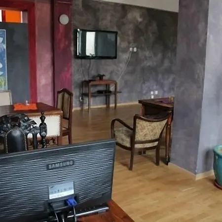 El Hostel