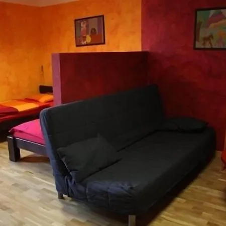 Hostel El