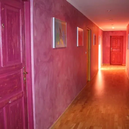 Hostel El